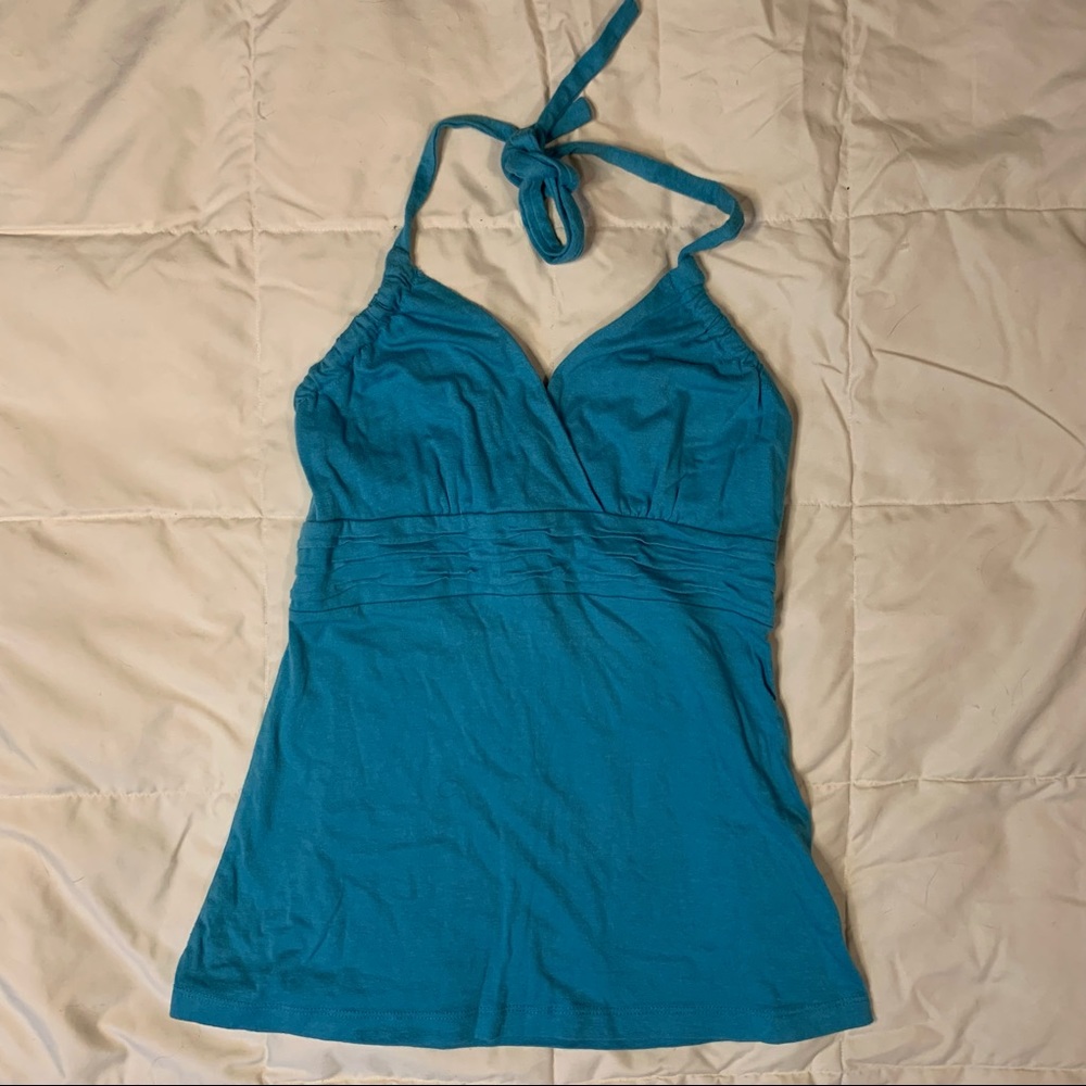 Turquoise halter top - NWOT❗️